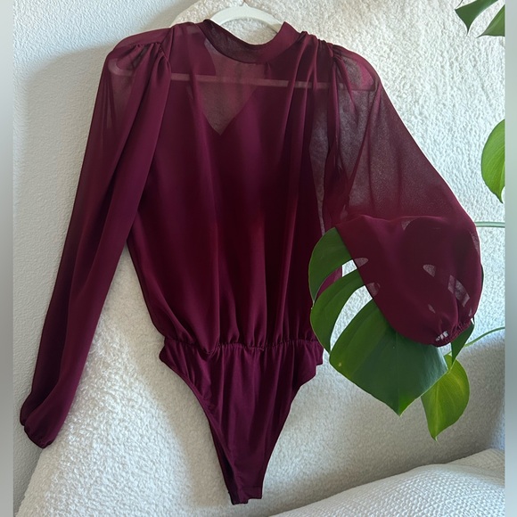 Forever 21 burgundy bodysuit - Picture 1 of 4
